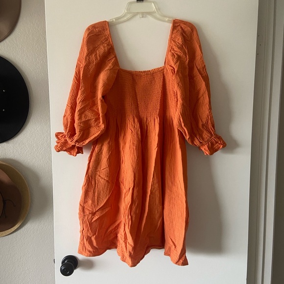 Kourt Portia Gauze Smocked Puff Sleeve Dress - Picture 2 of 5